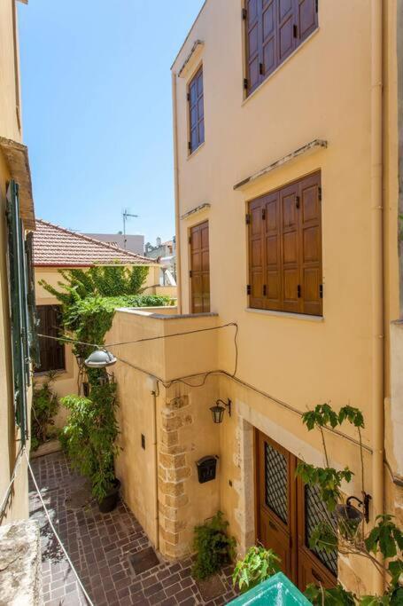 חאניה History & Culture In Old Town Chania מראה חיצוני תמונה